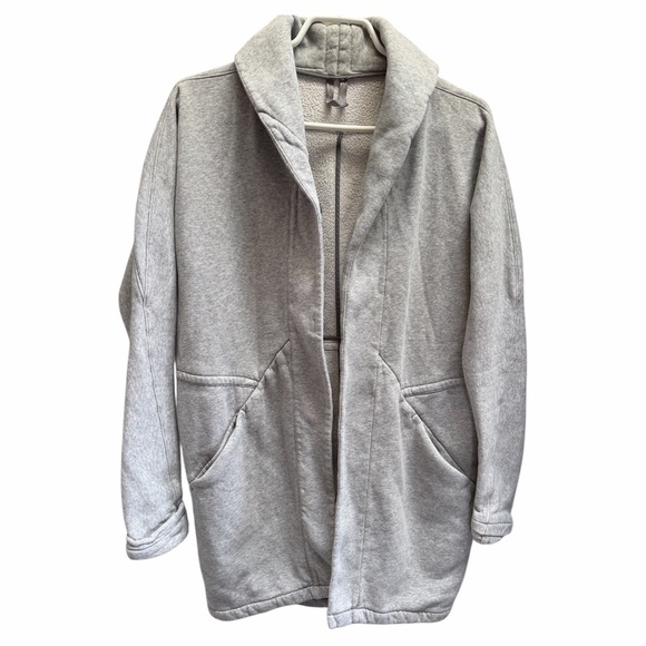 lululemon athletica Sweaters - Lululemon Cozy Light Gray Open Front Fleece Cardigan size 6
